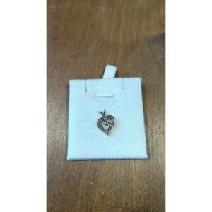 10K Yellow Gold MOM pendant